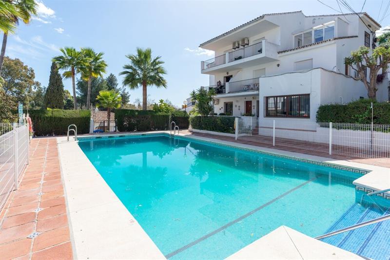 Malagasuite Pool And Tennis מיחאס מראה חיצוני תמונה